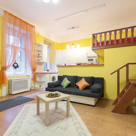 Hôtel Vicky Apartman à Budapest Extérieur photo