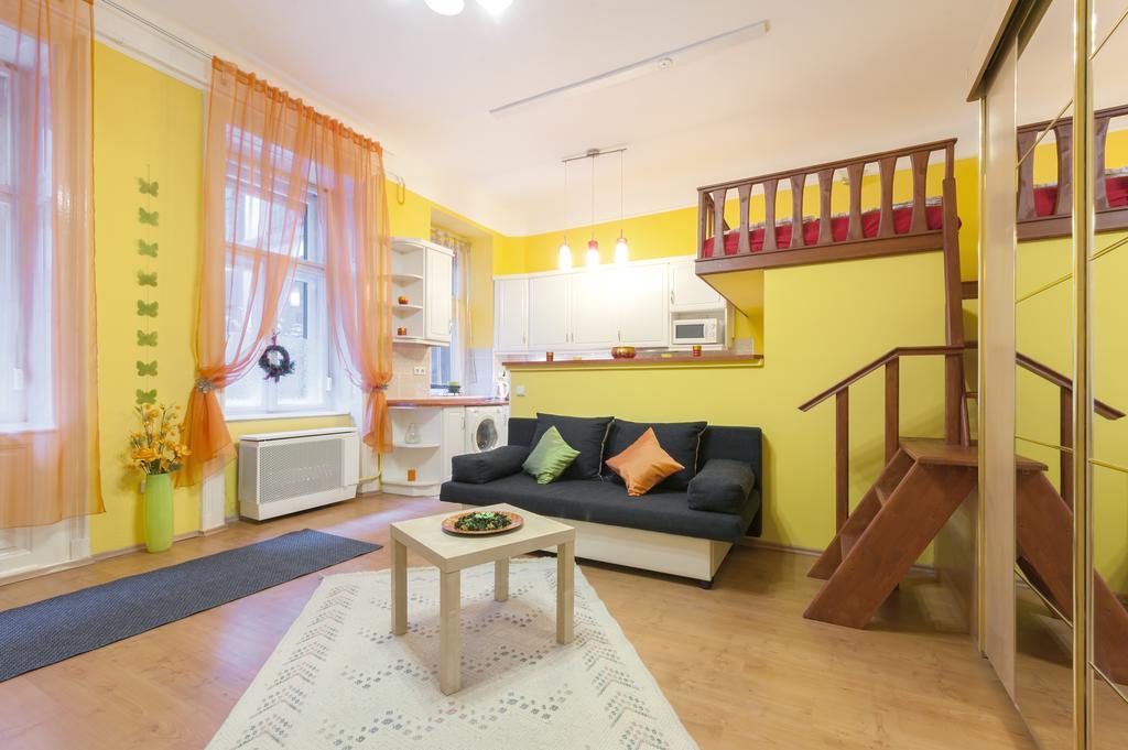 Hôtel Vicky Apartman à Budapest Extérieur photo